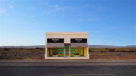 elm and drag prada marfa